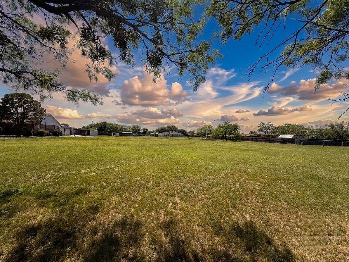 1 Acre of Residential Land for Sale in Abilene, Texas
