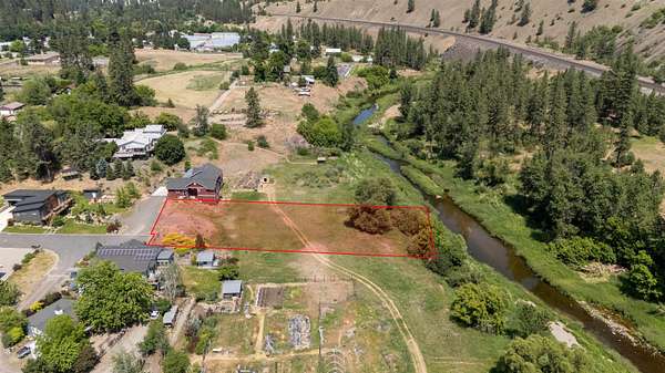 0.75 Acres of Residential Land for Sale in Spokane, Washington