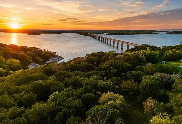 5.28 Acres of Land for Sale in Whitney, Texas