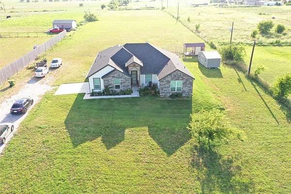 2.76 Acres of Land with Home for Sale in Decatur, Texas