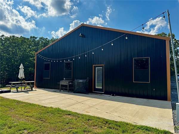 10 Acres of Land with Home for Sale in Bradley Township, Arkansas