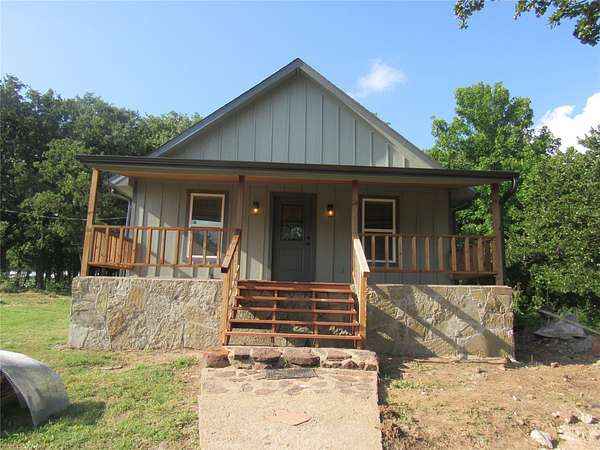 2.65 Acres of Land with Home for Sale in Gainesville, Texas