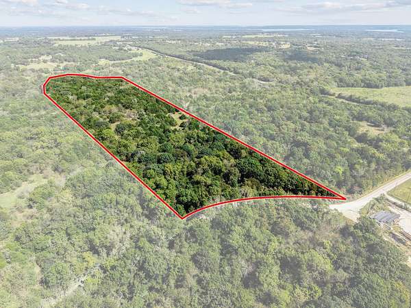 25 Acres of Recreational & Residential Land for Sale in Sadler, Texas