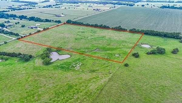 10 Acres of Recreational & Residential Land for Sale in Blue Ridge, Texas