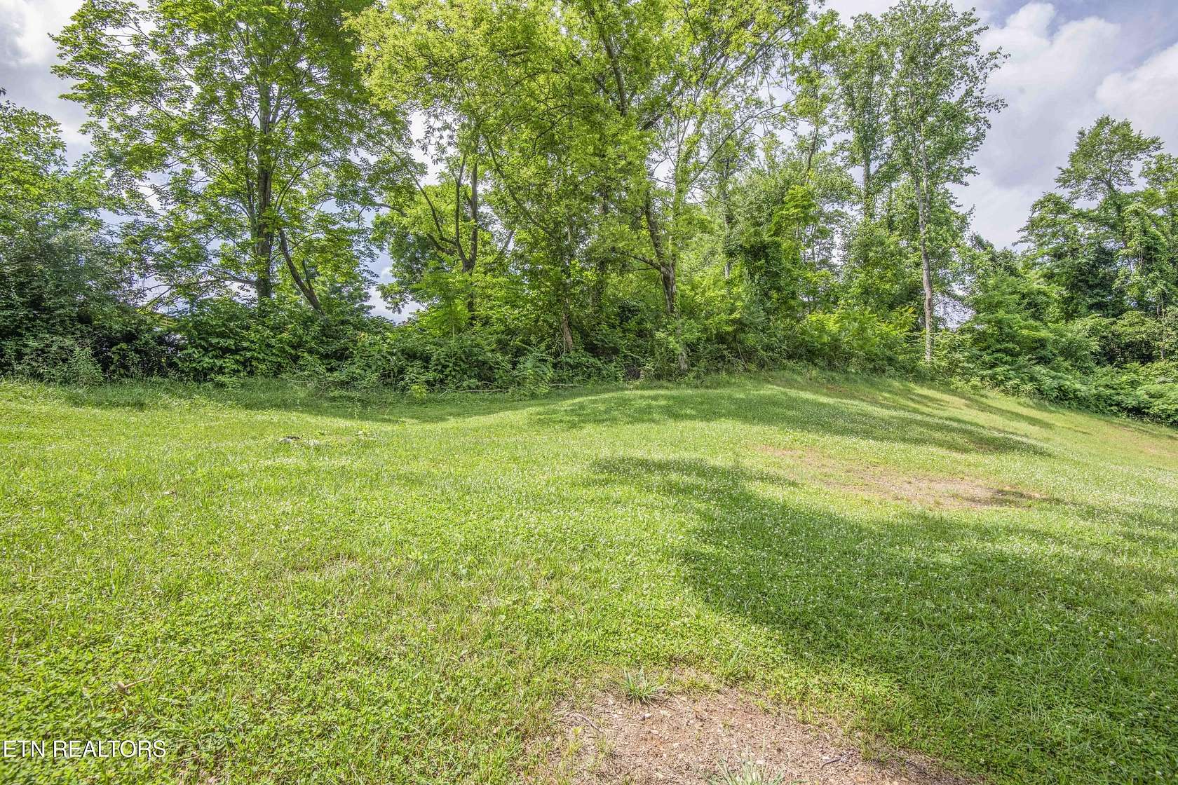 0.34 Acres of Residential Land for Sale in Clinton, Tennessee