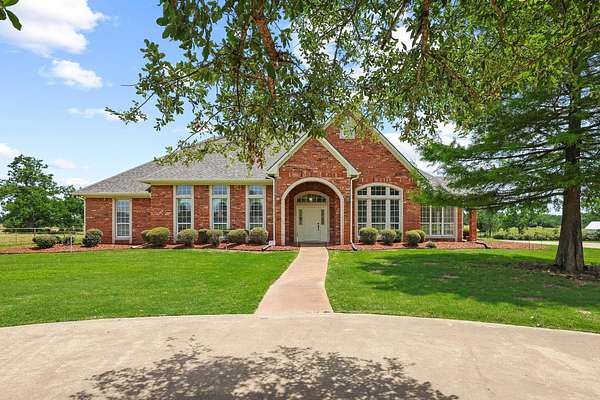 1.65 Acres of Land with Home for Sale in Paris, Texas
