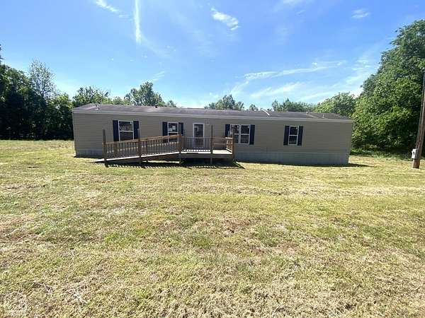 3 Acres of Land with Home for Sale in Cave City, Arkansas