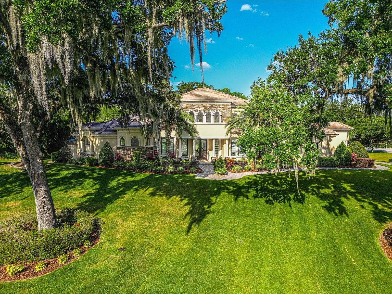 2.48 Acres of Land with Home for Sale in Mulberry, Florida