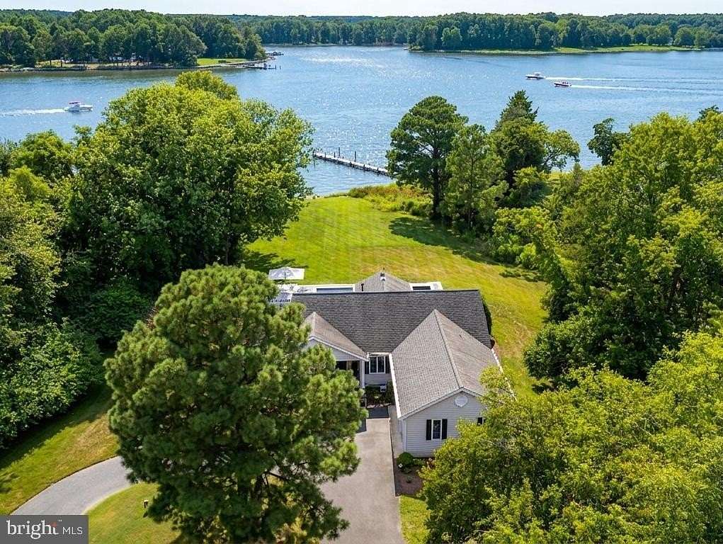 2.5 Acres of Land with Home for Sale in St. Michaels, Maryland