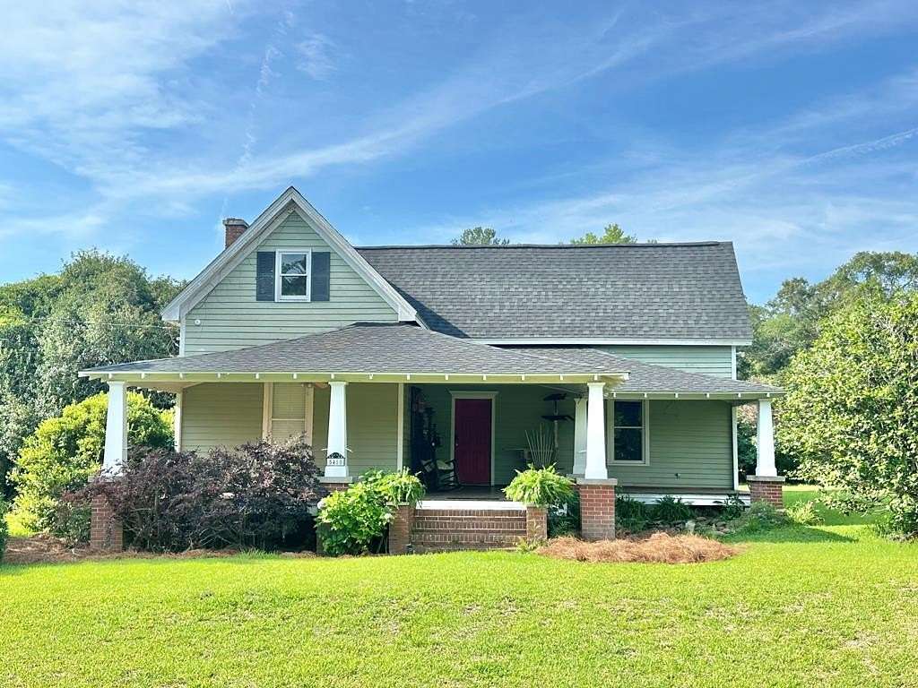 2 Acres of Land with Home for Sale in Boston, Georgia