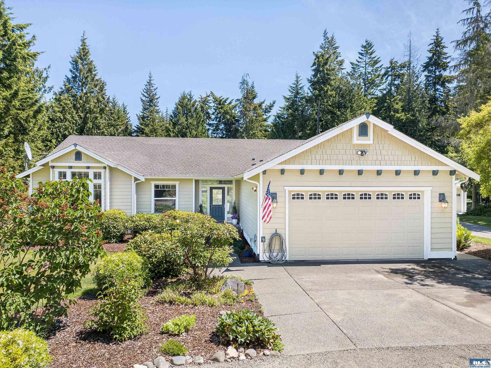 1.83 Acres of Land with Home for Sale in Port Angeles, Washington