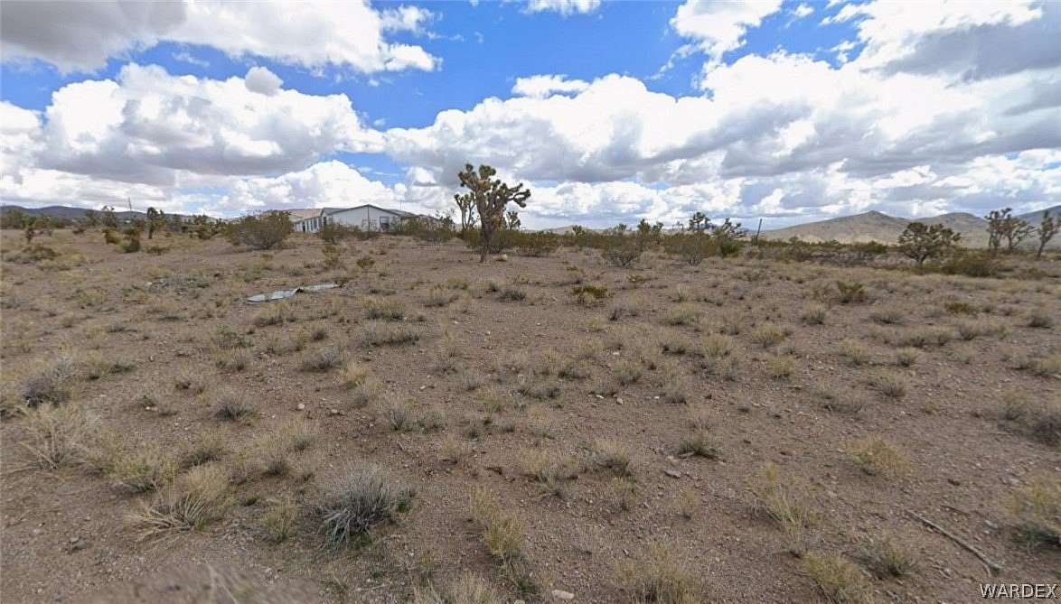 1 Acre of Residential Land for Sale in White Hills, Arizona