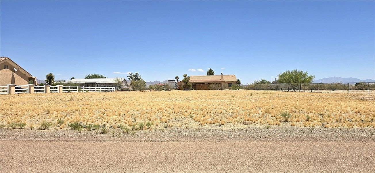 0.5 Acres of Residential Land for Sale in Golden Valley, Arizona