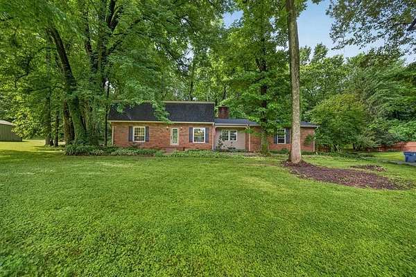 2 Acres of Land with Home for Sale in Owensboro, Kentucky