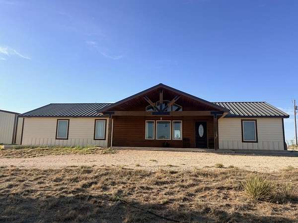 3.5 Acres of Land with Home for Sale in Seminole, Texas