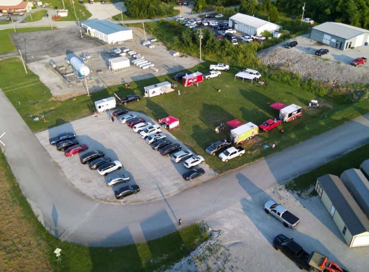 0.74 Acres of Commercial Land for Sale in Russellville, Kentucky