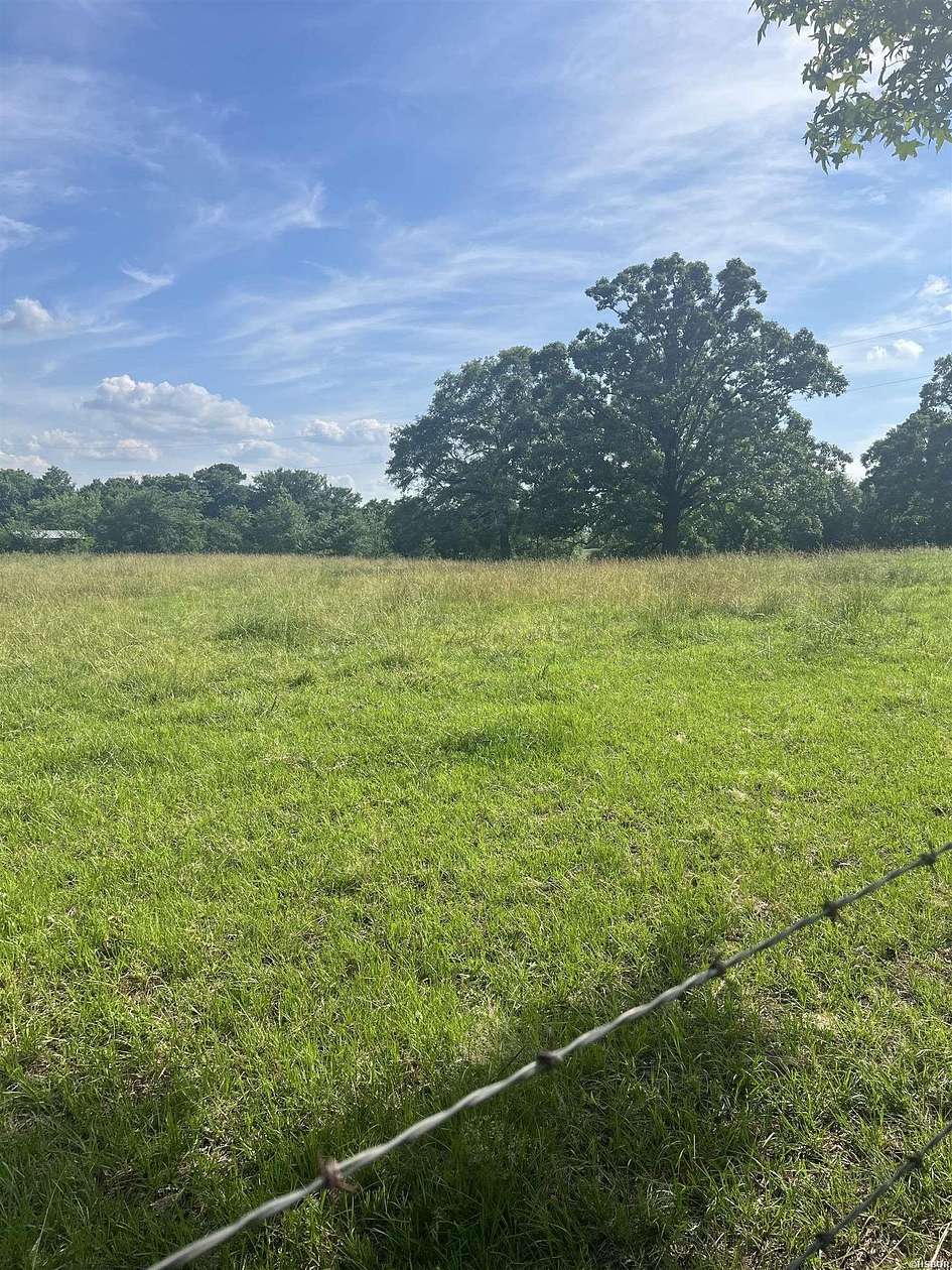 4 Acres of Residential Land for Sale in Glenwood, Arkansas