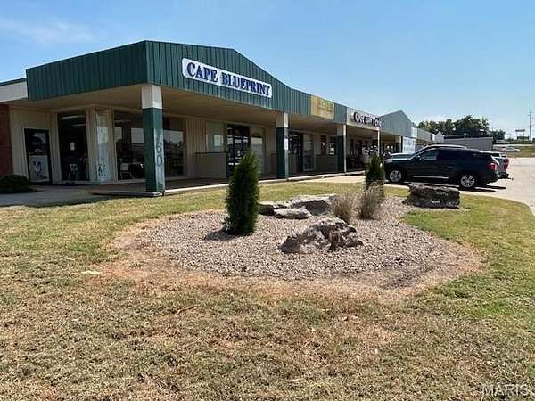 3.5 Acres of Improved Commercial Land for Sale in Cape Girardeau, Missouri