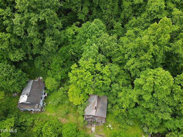 3 Acres of Land with Home for Sale in Appalachia, Virginia
