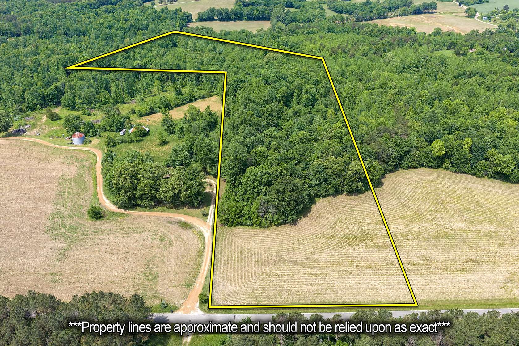17.2 Acres of Land for Sale in Hollow Rock, Tennessee