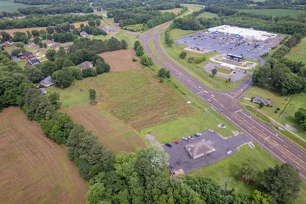 3.4 Acres of Commercial Land for Sale in Martin, Tennessee