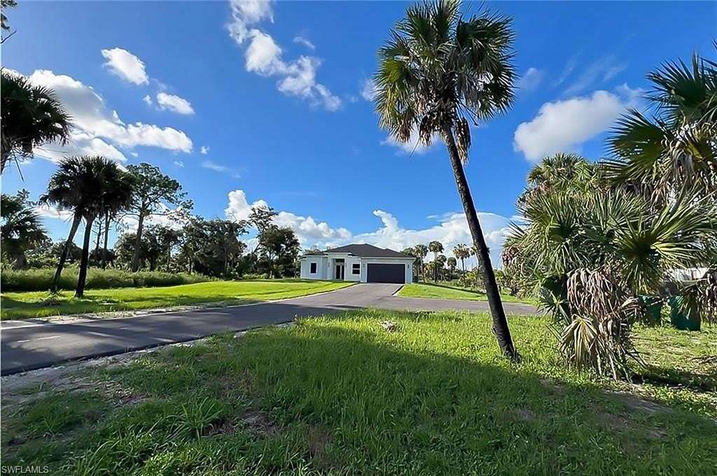 2.5 Acres of Land with Home for Lease in Naples, Florida