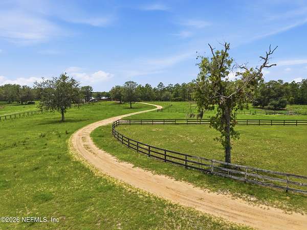 17 Acres of Land with Home for Sale in Melrose, Florida