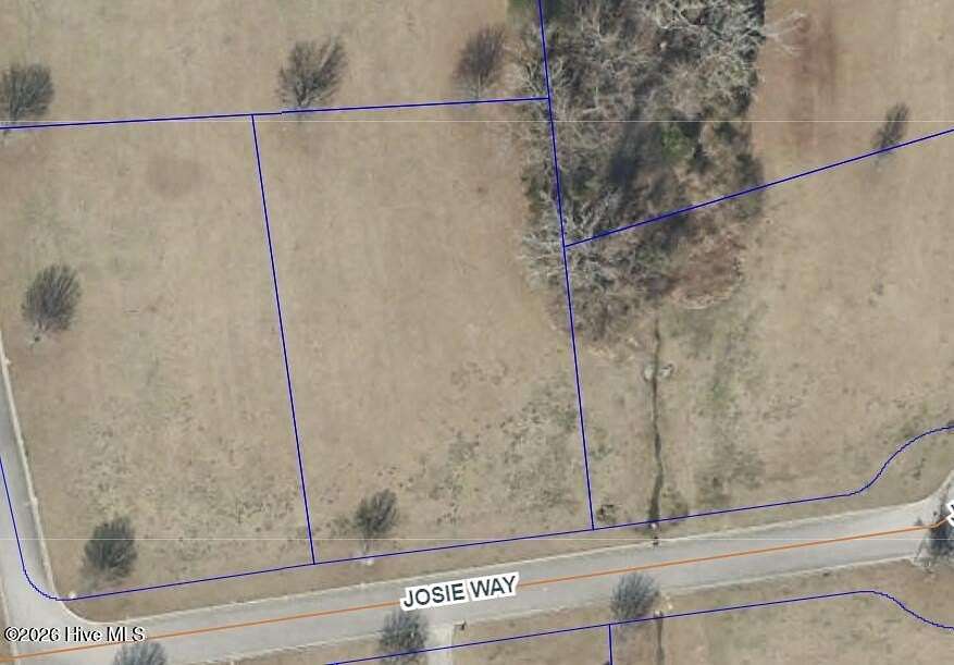 0.71 Acres of Residential Land for Sale in Arapahoe, North Carolina