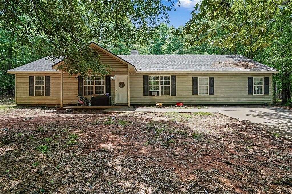 2.3 Acres of Land with Home for Sale in Gay, Georgia