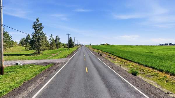 10 Acres of Commercial Land for Sale in Medical Lake, Washington