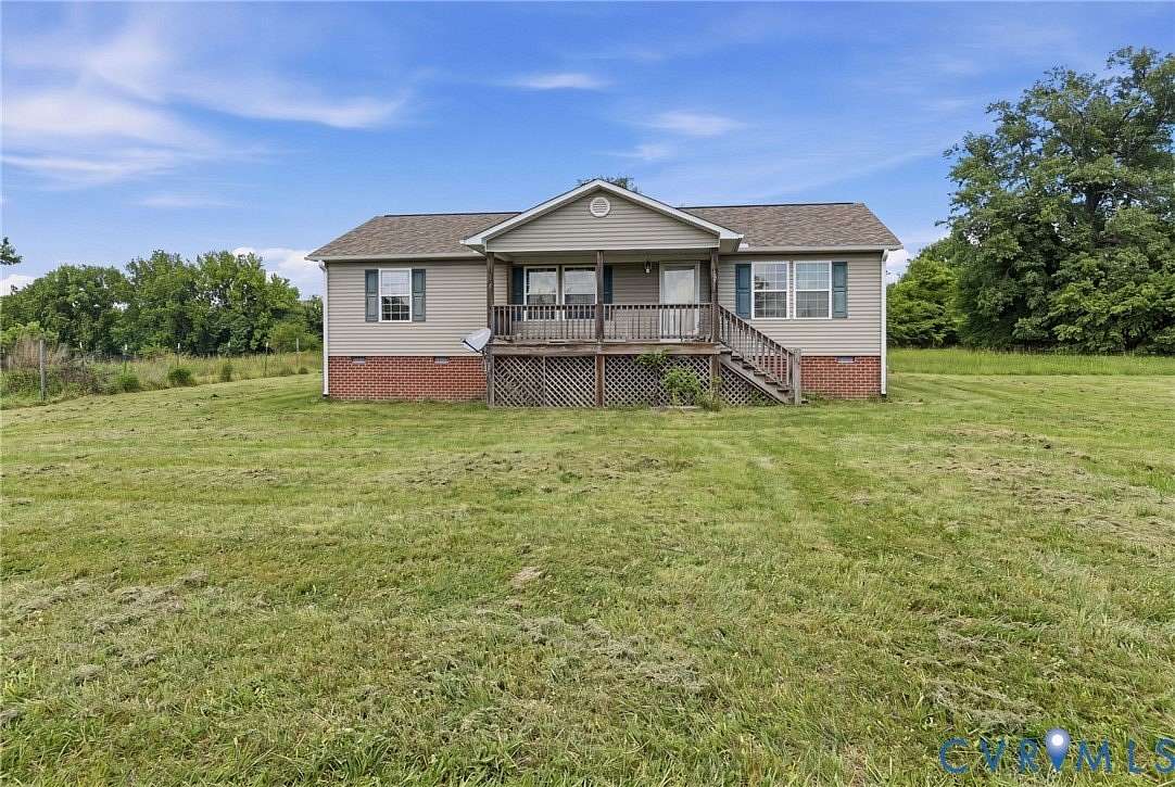1.74 Acres of Land with Home for Sale in Amelia Court House, Virginia
