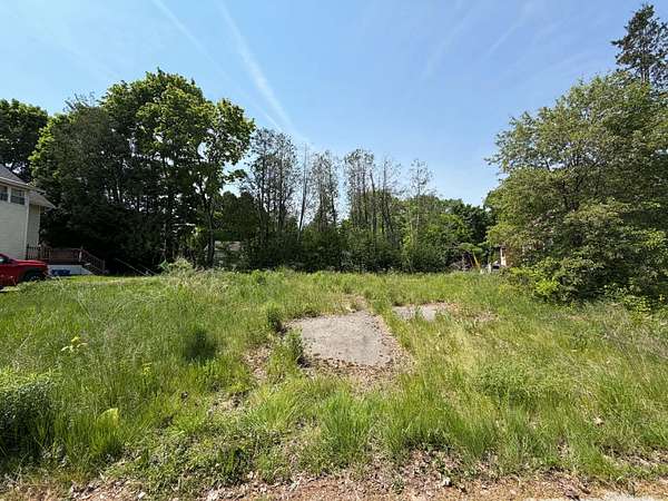 0.12 Acres of Residential Land for Sale in Bangor, Maine