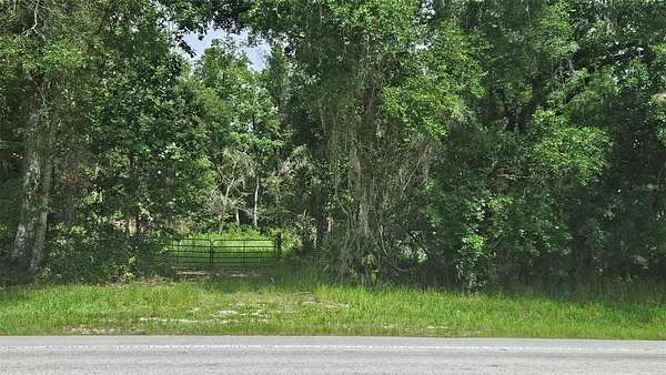 1.8 Acres of Commercial Land for Sale in Brooksville, Florida