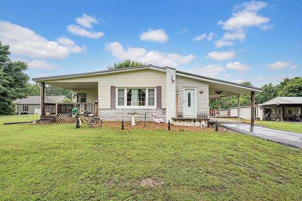 3 Acres of Land with Home for Sale in Madisonville, Kentucky