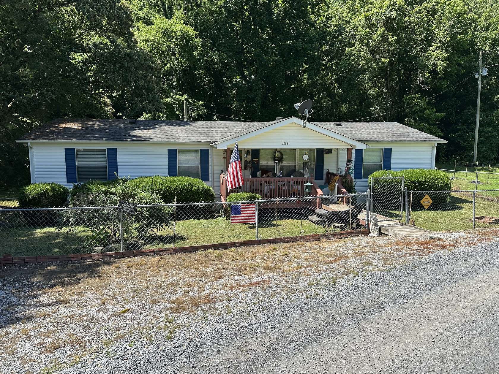 15.5 Acres of Land with Home for Sale in Dixon Springs, Tennessee