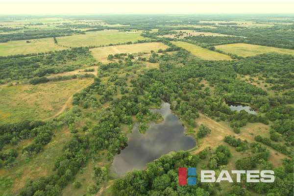 290 Acres of Land for Sale in Frost, Texas