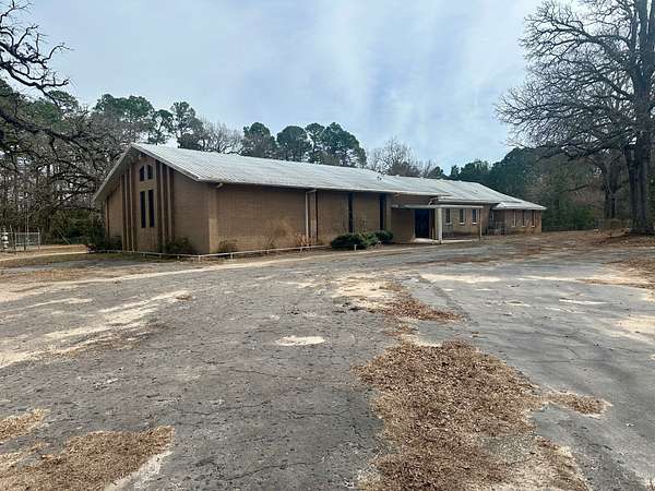 1.65 Acres of Mixed-Use Land for Sale in Hawkins, Texas