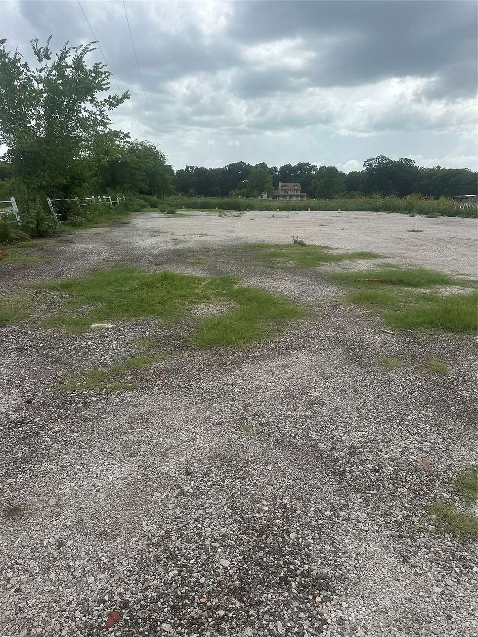 7 Acres of Mixed-Use Land for Sale in Forney, Texas