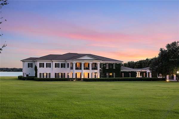 18.2 Acres of Land with Home for Sale in Windermere, Florida