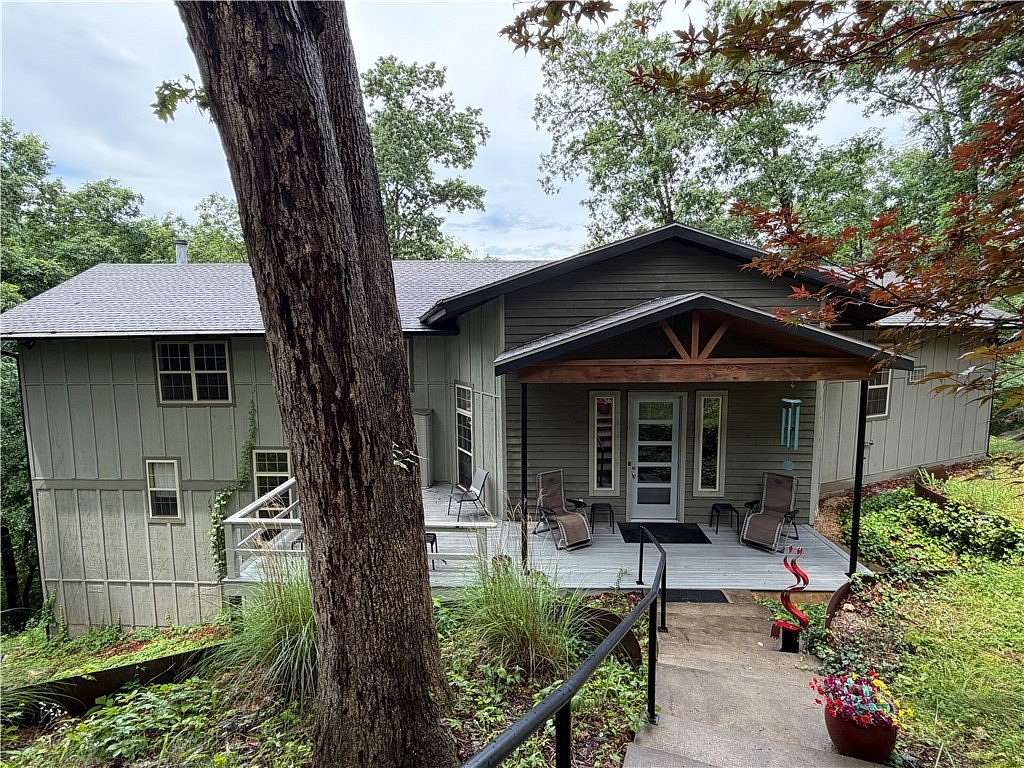 4 Acres of Land with Home for Sale in Eureka Springs, Arkansas