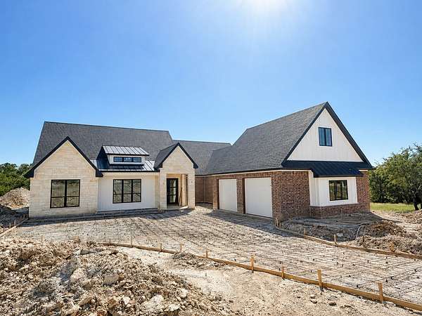 2 Acres of Land with Home for Sale in Weatherford, Texas