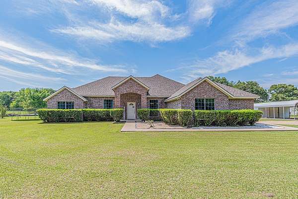 2.87 Acres of Land with Home for Sale in Scurry, Texas