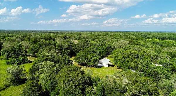 76.1 Acres of Recreational Land with Home for Sale in Franklin, Texas