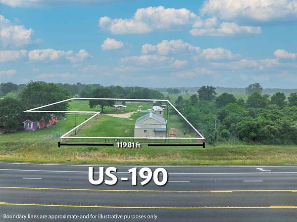 2 Acres of Improved Mixed-Use Land for Sale in Hearne, Texas