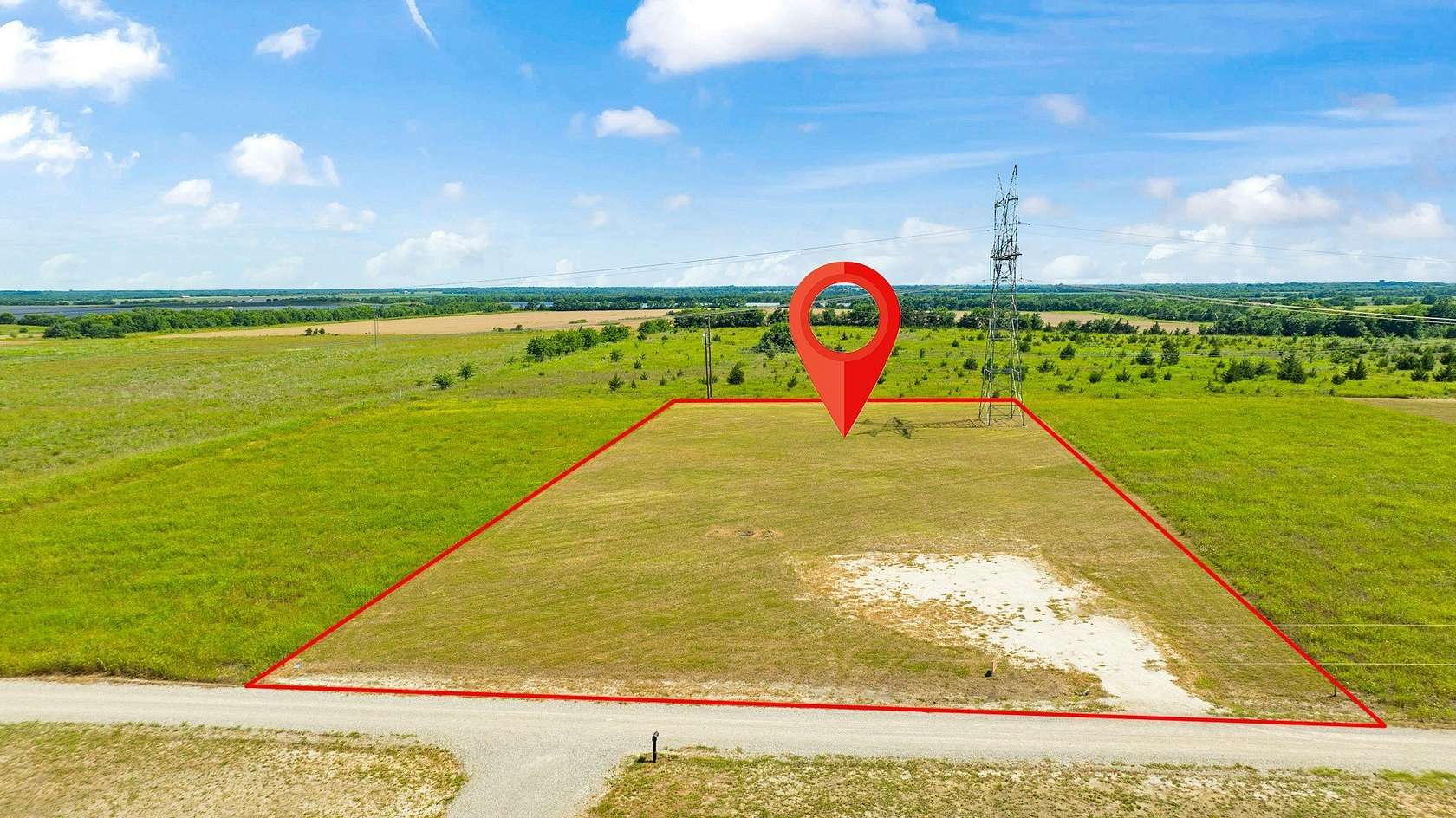 2 Acres of Residential Land for Sale in Brookston, Texas
