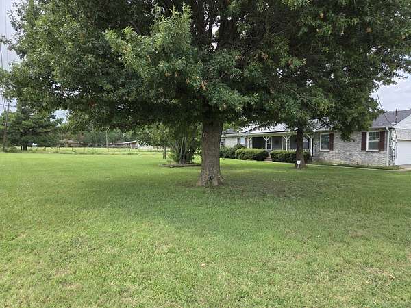 3.36 Acres of Land with Home for Sale in Whitesboro, Texas