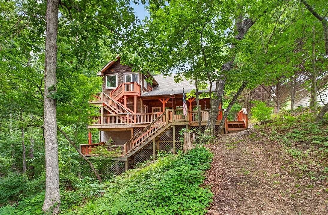 3.34 Acres of Land with Home for Sale in Fair Play, South Carolina