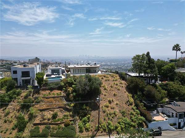 0.12 Acres of Land for Sale in Los Angeles, California