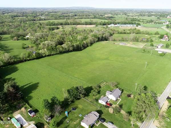 7.49 Acres of Residential Land for Sale in Shelbyville, Kentucky
