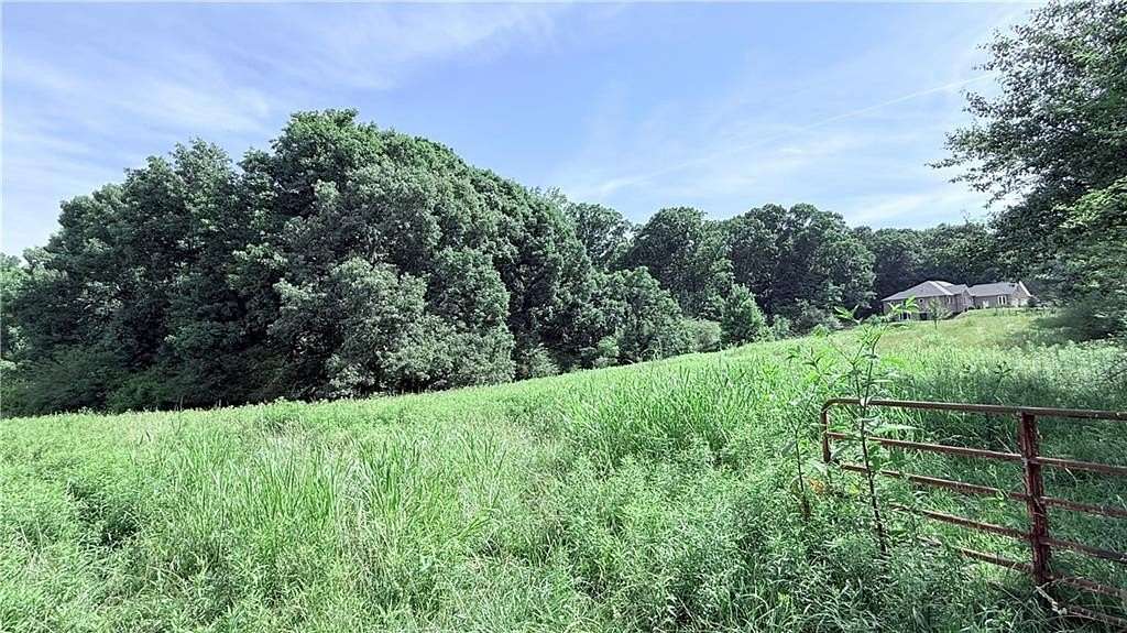 5 Acres of Residential Land for Sale in Gainesville, Georgia
